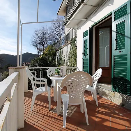 Casa Camelia Apartment Varraze