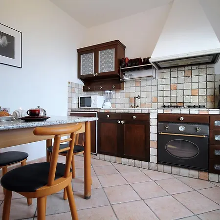 Appartement Casa Camelia Varazze